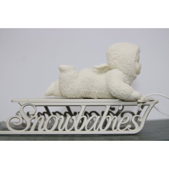 Dept 56 Snowbabies - Winter Tales - Slip Sliding Away - Picture 4 of 7